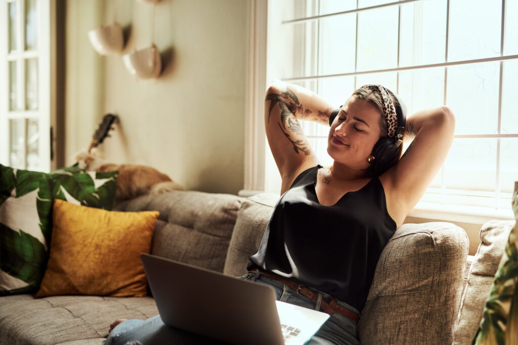 Woman feeling relaxed and at ease after ketamine therapy for co-occurring anxiety and depression in Philadelphia